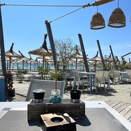 Katalin Mamaia Nord Apartment